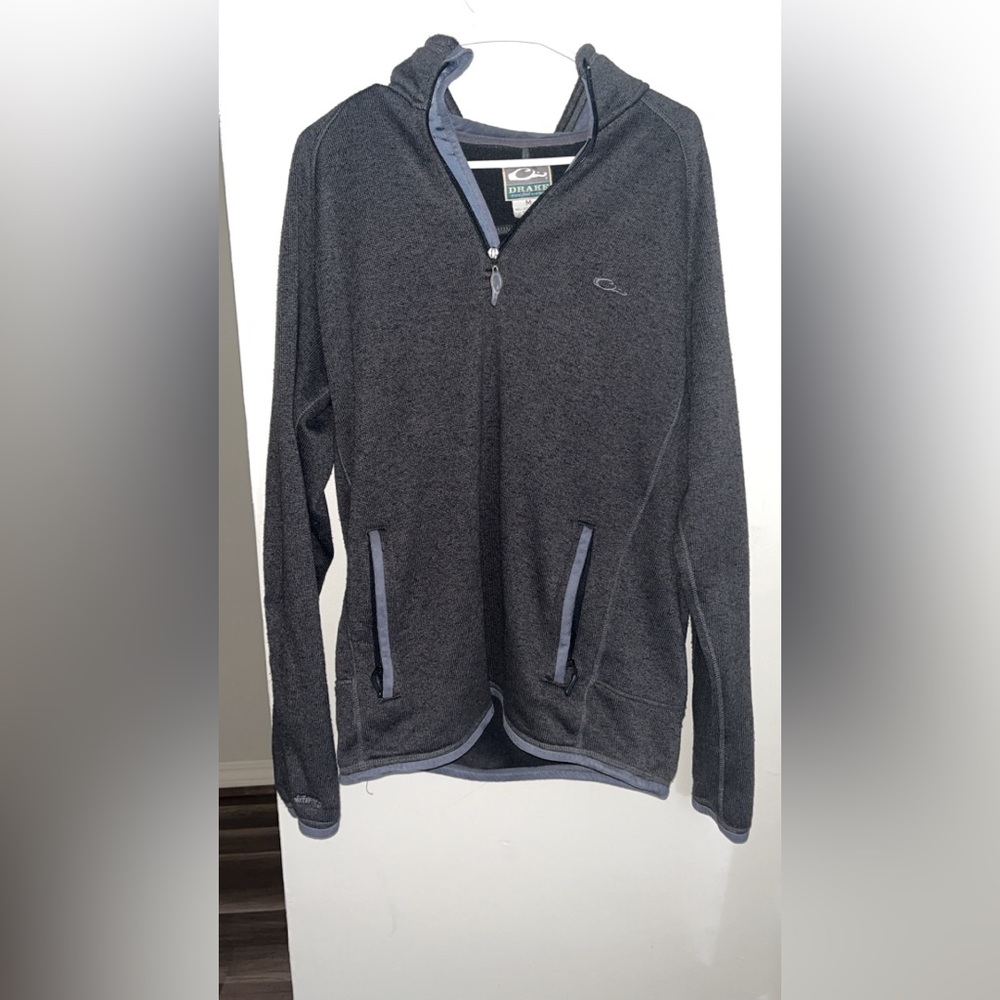 Men’s medium drake pullover grey drake zipper two front pockets that zip